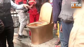 BJP mocks Kejriwal, AAP, installs 'golden toilets' in parts of Delhi | News9