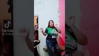 TIKTOK Tante cindyamustika goyang hot