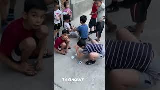 Tashkent, Uzbekistan. Kids game at the street. #ташкент Махалля. Дети играют на улице #vbloguzb