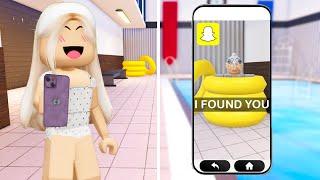 HIDE & SEEK in ROBLOX SNAPCHAT!