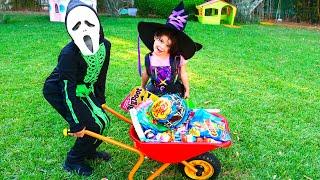 SAMI Pretend Play Halloween Trick or Treat Candy Park