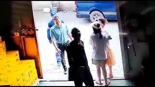 Armed Robbery In Port Moresby caught on CCTV Camera....criminals disguising as PNG Power Workers..