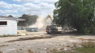 Clermont Motor Lodge, Clermont Fl. (demolition) 4/11/2013