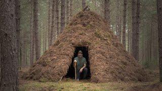 Warm and Cozy Teepee Shelter Build, Inside Fireplace and Sleeps 3