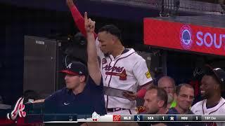 MUST BE MONEY MIKE! Michael Harris II hits a CLUTCH homer for the Braves in their Postseason chase