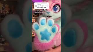 QnA Fursuit hand paw finger placement preference!