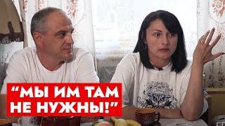 «Батька умный у вас, такого не допустит!» | Беженцы про горький опыт жизни на Западе