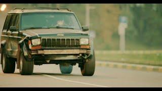 Департамент (2013) - car chase scene