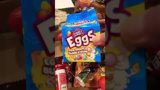 ASMR DOUBLE BUBBLE EGG SHAPED BUBBLE GUM #short #candy #asmr  #doublebubble #sweet #satisfying