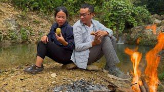 Uri's mother and Tieu secretly plan for Uri's birthday , Lý Tử Tiêu