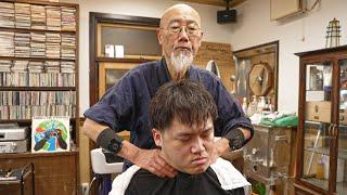  (ASMR) 78-Year-Old Veteran Barber Cuts YouTuber's Hair – Japan's Ultimate Grooming Experience