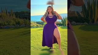 Curvy figure Plus Size Model Michele Mendez  Biography, lifestyle, Career, Net worth, family ...