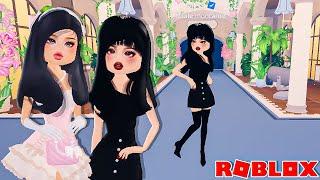 ROSE ET MIA SUR DRESS TO IMPRESS SUR ROBLOX?!! MISS QUEEN 