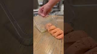 ASMR kinetic sand