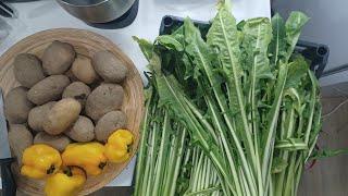 QUICK RECIPE: POTATOES   WITH PEPPERONI AND VEGETABLE  SPINACH  @OBELILLYFAMILYTVANDLIFESTYLES