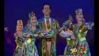 Uzbek song and dance