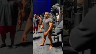 Hadi Choopan pumps up backstage at the Olympia