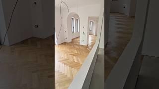 Hering bone floor installation #hering #fishbone #fischgrät #ribljakost #parket #parquet #flooring