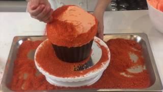 How to make a GIANT Pumpkin Cupcake for Halloween | The Classic Cupcake Co.