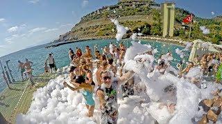 UTOPIA WORLD HOTEL Turkey 2018 A foam party Пенная вечеринка