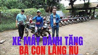 0917 Pheng Pheng Vlog Mê DÀN XE 15 CHIẾC Chuẩn Bị Tặng Bà COn Làng Nủ Tang Thương | Bà Bán Phở