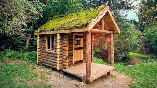 He built a log house with his own hands. Start to finish