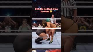Nia Jax lifted Andre the Giant #niajax #bikini #andrethegiant #malevsfemale #menvswomen #doudrop