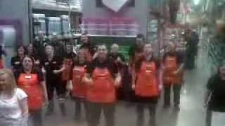 B&Q Paisley Flashmob Rehearsal