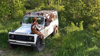 Two Girls Off Roading a Land Rover Defender (first time)