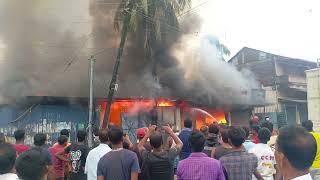 Assam Barpeta road पर आग लगा है॥ Assam, (Barpeta Road) #Fire #Trending #Instagood #Reelsindi