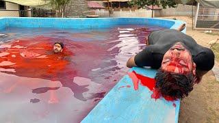 Swimming Pool Main Jump Krty Hoy Sabtain Ka Sr Phat Gea Pani Khoon Main Bdl Gea