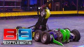 A FIGHT TO THE DEATH: Whiplash takes on Lock-Jaw, Live from Las Vegas! | BattleBots