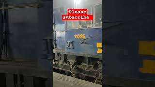WAP 7 Loco Mass Entry  #shorts #indianrailways #travel #hyderabad #train#kaghaznagar#shortsfeed