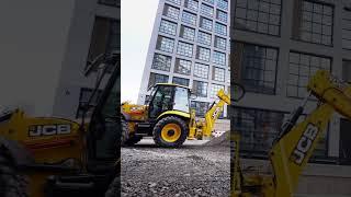 DUALDRIVE on the JCB Backhoe Loader