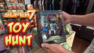 Scary Good Finds! Horror Toy Hunting at Super7 San Diego 