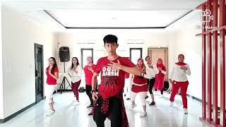 Dance Fitness || Berbeza Kasta cover by Kalia Siska ft Ska86 || choreo by RVM