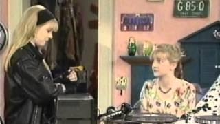 Clarissa Explains Pearl Jam '93