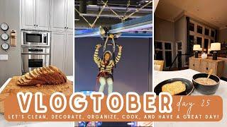 VLOGTOBER 2024 | COZY FALL | EASY FALL DECOR | EASY FALL RECIPES | EASIEST HOMEMADE BREAD RECIPE