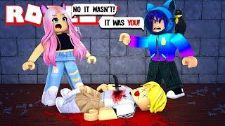 Who Is The TRAITOR When The Lights TURN OFF? (Roblox Flicker)