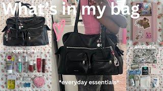 What's in my bag everyday essentials (cute + aesthetic)