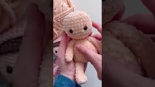 I crocheted a plush yarn baby!!  #amigurumi #crochet #crochetdoll #amigurumidoll #baby #yarn