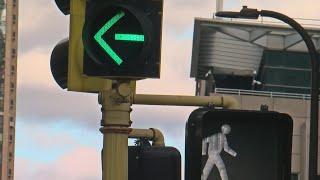 Good Question: How Are Traffic Lights Timed?