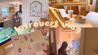 Introvert vlog | making lunch & October journal