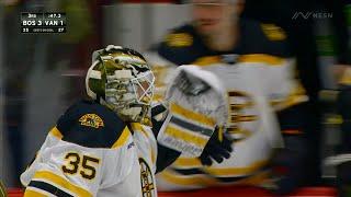 Linus Ullmark scores a goal 2/25/23