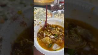 World famous samosa chaat #viralvideo #foodietraveller #foodvlog #streetfood #trendingshorts #new