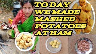 TO DAY WE MADE MASHED POTATOES // AT HAM #SASMITA MANOJ VLOGS  #manojvlogs