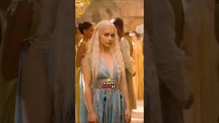 Daenerys Targaryen mother of dragons #gameofthrones #queen #daenerystargaryen #motherofdragons