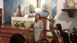 Karolina Baryga cantó en la misa de Corpus en La Herradura 2016