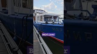 Американский семейный катер Bayliner 285 #каютныйкатер