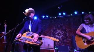 Junior Brown feat. Tanya Rae Brown - I Wouldn't Buy a Used Car from Him